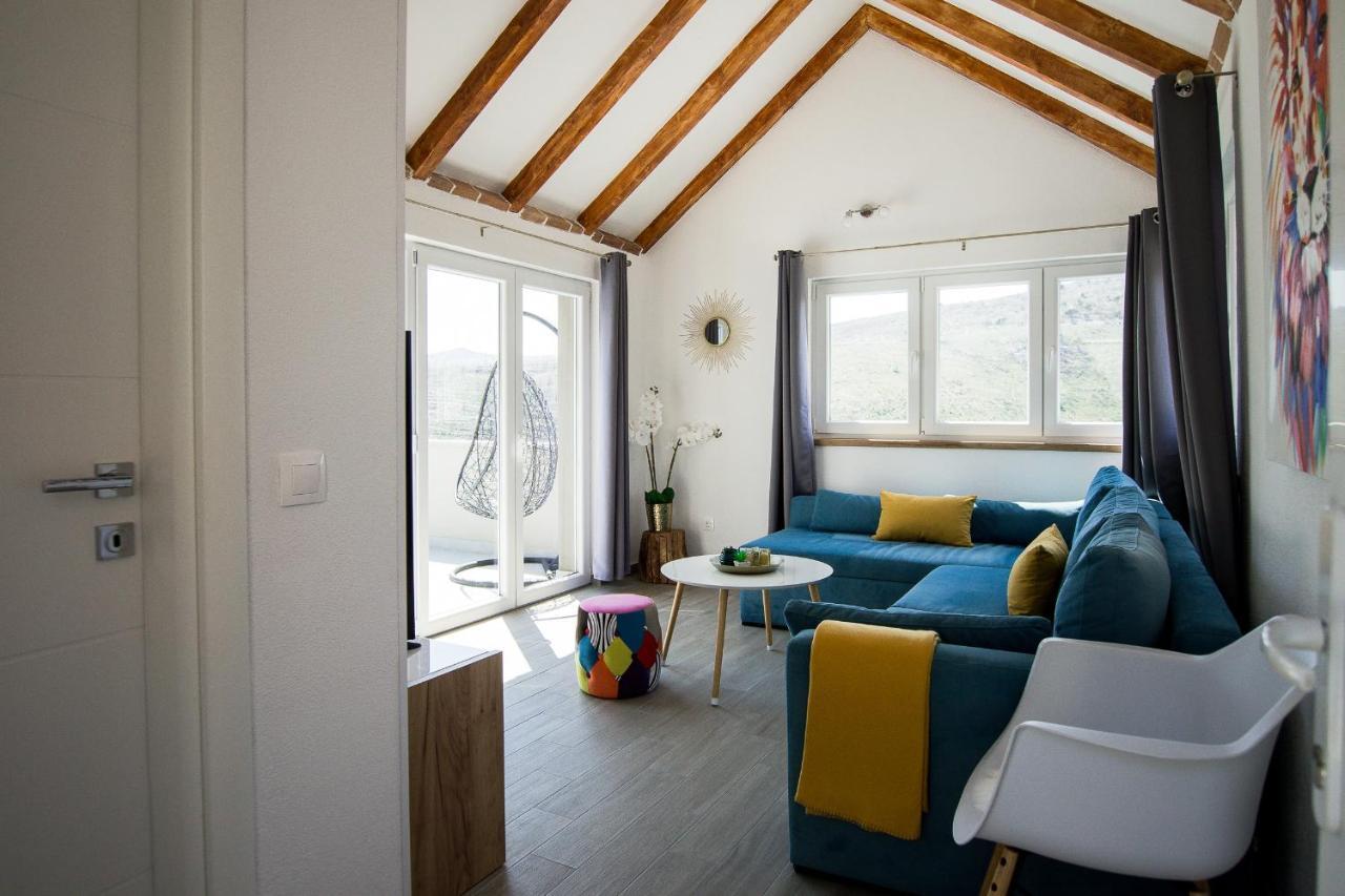 Holiday Home Moliva Donje Sitno Bagian luar foto