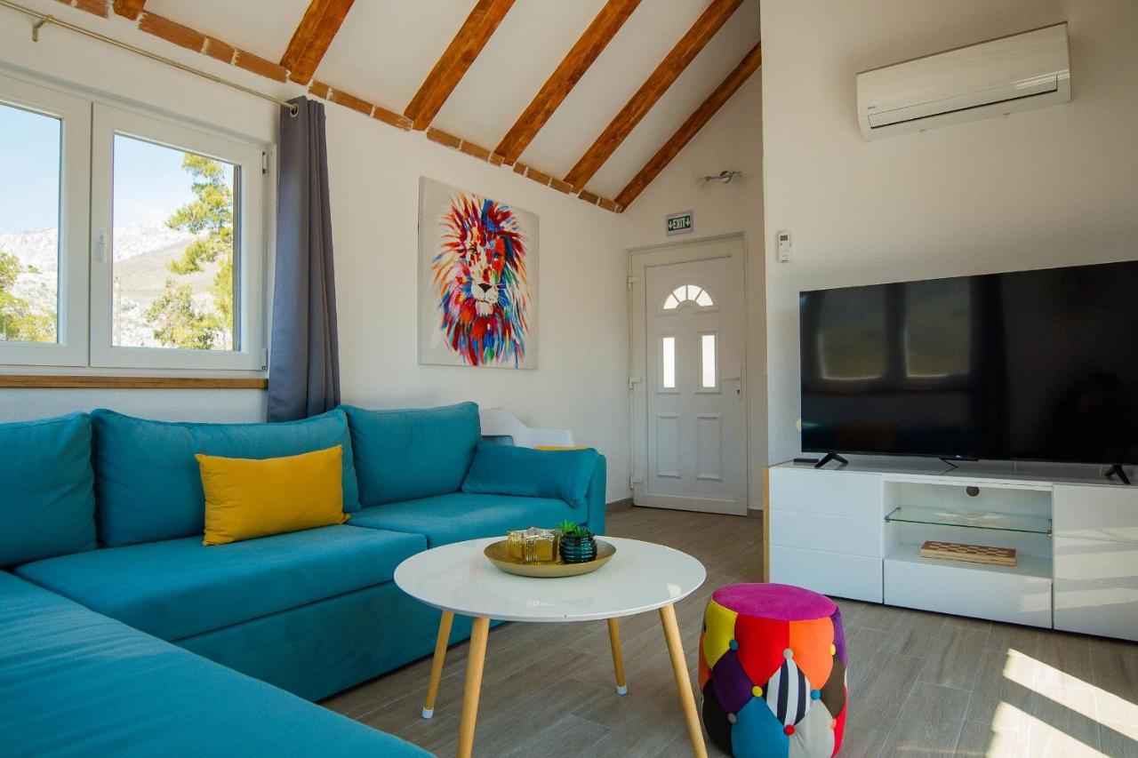 Holiday Home Moliva Donje Sitno Bagian luar foto