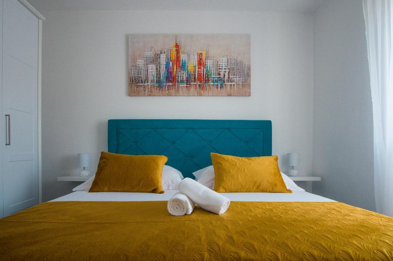 Holiday Home Moliva Donje Sitno Bagian luar foto